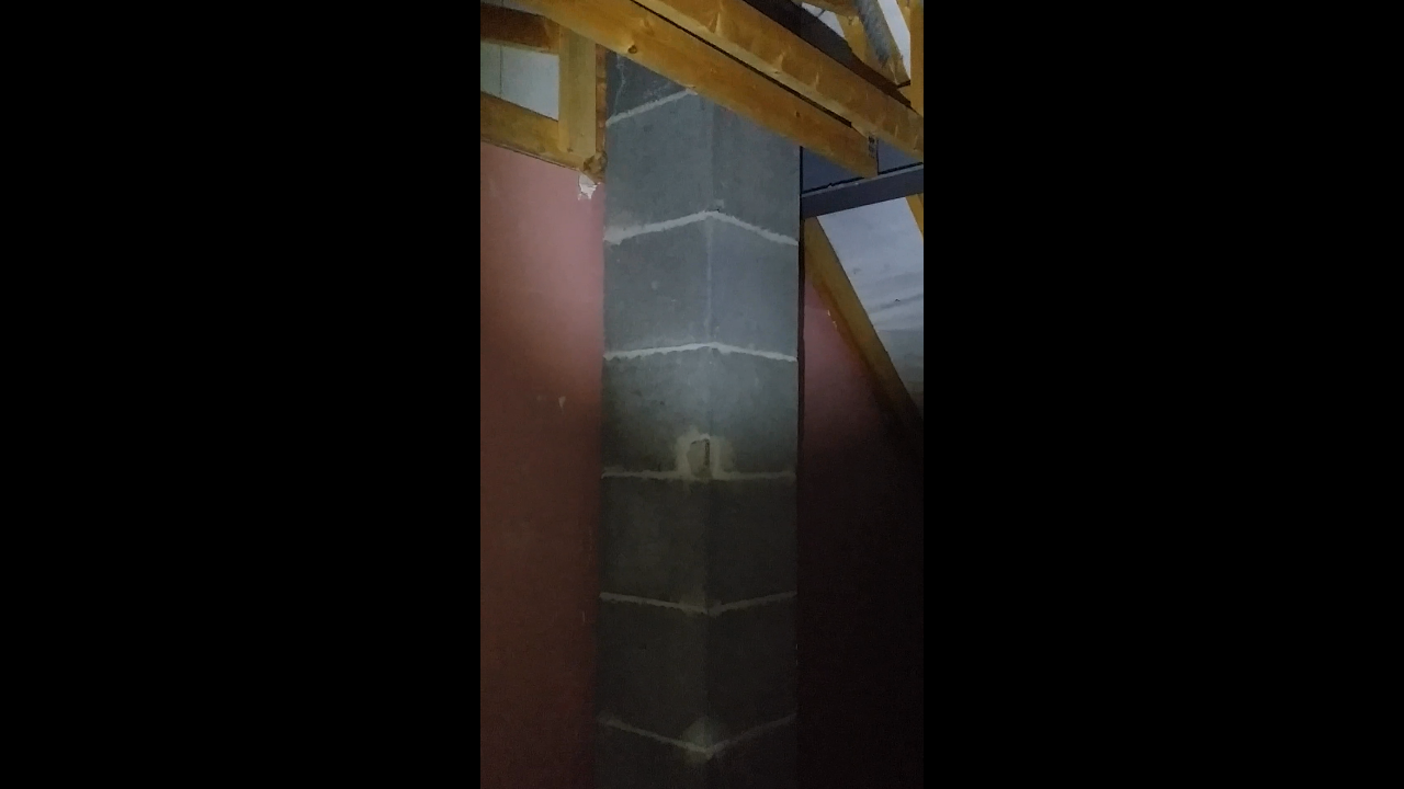 Masonry chimney breast not tied into timber framed wall
